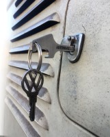  Schlüsselanhänger-Flaschenöffner/Vierkantschlüssel T1 Bus 